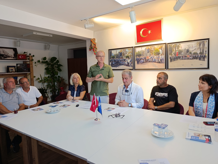 Mudanya’da Kız Öğrencilere Destek Projesi