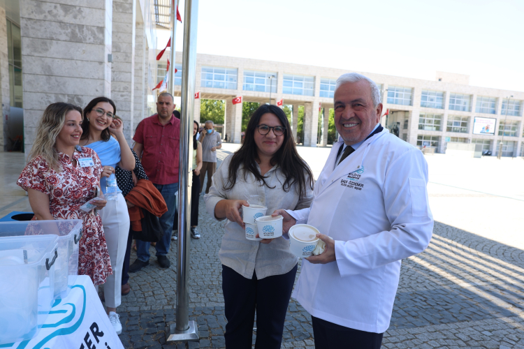 Nilüfer'de Aşure Günleri Yoğun İlgi Gördü