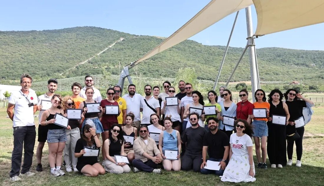 Nilüfer’de düzenlenen Sürdürülebilir Gelecek Yaz Kampı başladı. Katılımcılar, çevre ve