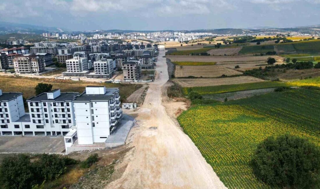 Nilüfer'de ulaşım yatırımları hız kesmeden devam ediyor. Modern altyapı projeleriyle