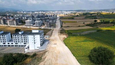 Nilüfer'de ulaşım yatırımları hız kesmeden devam ediyor. Modern altyapı projeleriyle