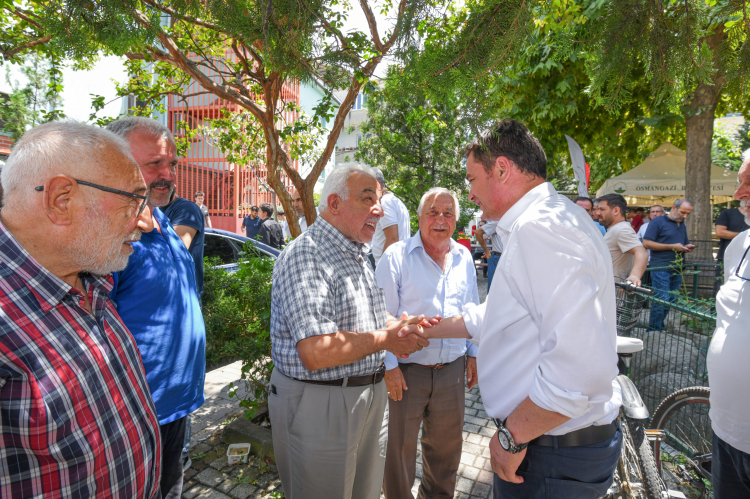 Osmangazi'de Vatandaşla Bir Araya Gelen Başkan