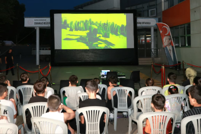 Osmangazi’de Yaz Film Gösterimleri Sürüyor