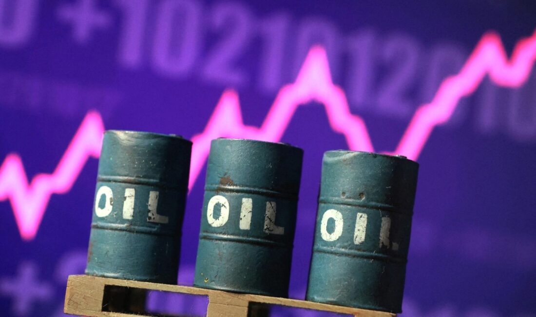 Petrol fiyatları kritik seviyelere yükseldi. Güncel gelişmeleri öğrenin ve etkilerini