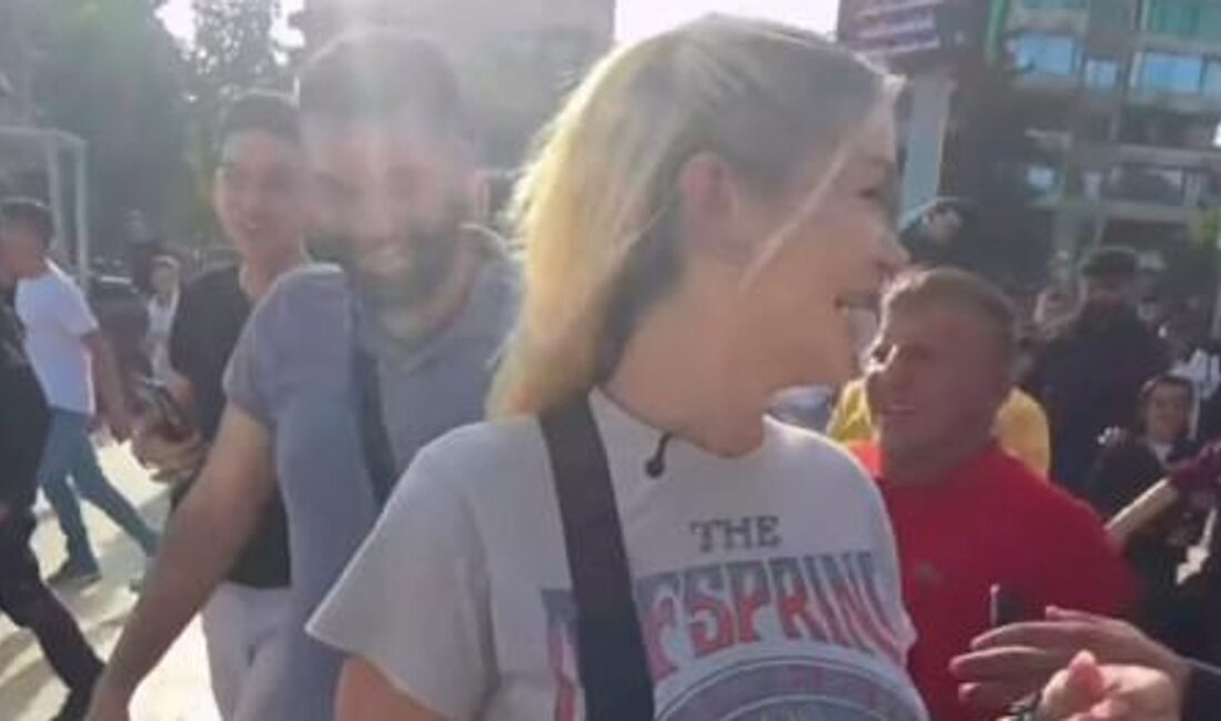 Şam'daki Emeviler Meydanı'nda yabancı turiste yönelik taciz olaylarıyla ilgili geniş