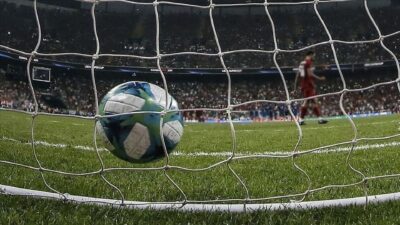 Süper Lig'de yeni oyun kurallarıyla tanışın. Güncel düzenlemeleri keşfedin ve