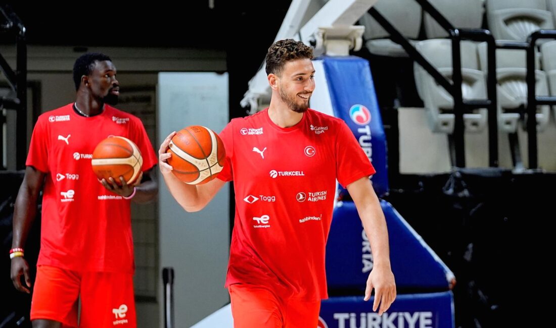 Türkiye ve Bosna Hersek arasındaki karşılaşma liderlik yarışını sürdürüyor. Maç