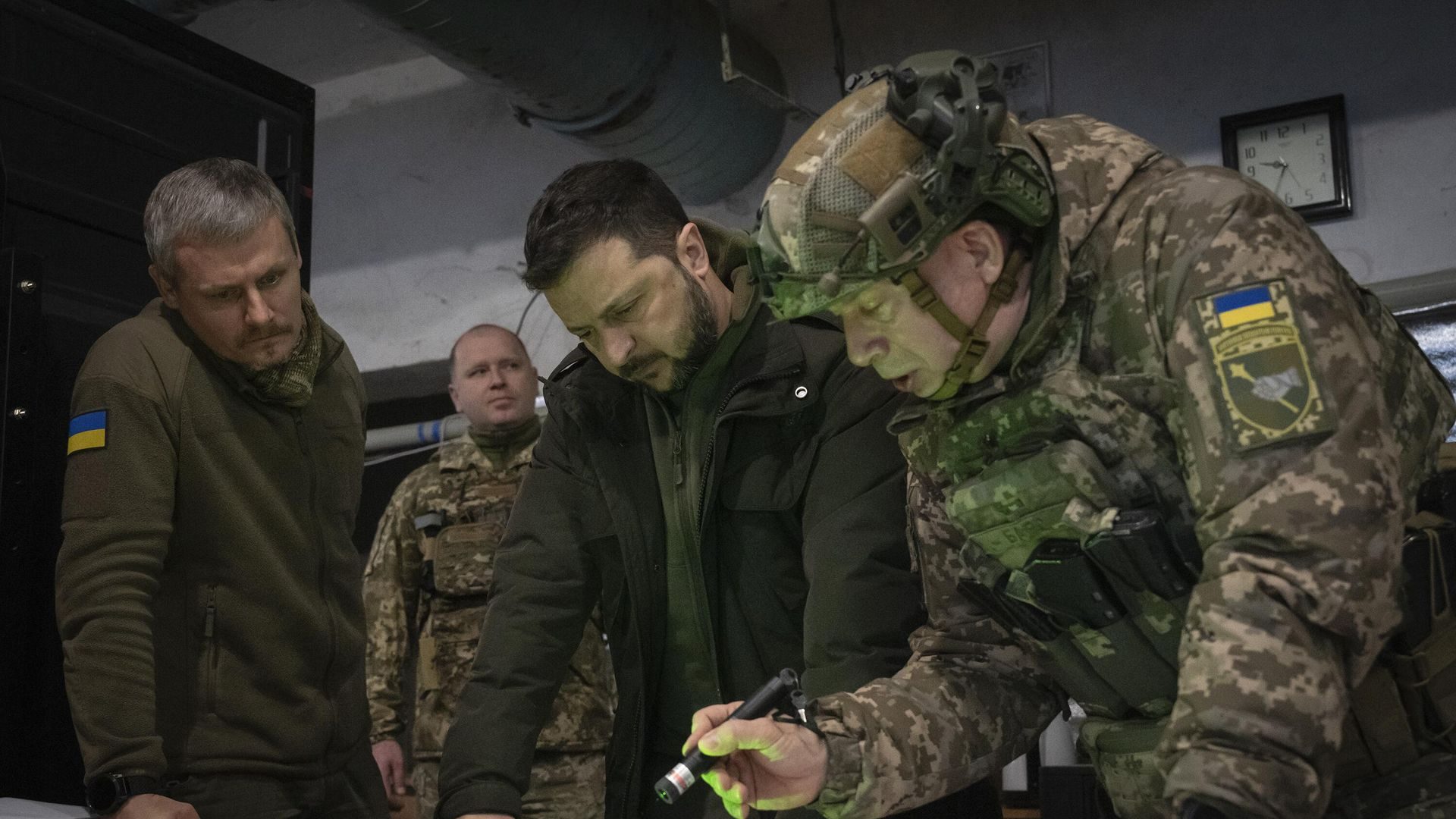 Ukrayna'da askerî komuta kademesinde olası değişiklik hazırlıkları açıklamalar ve gelişmelerle