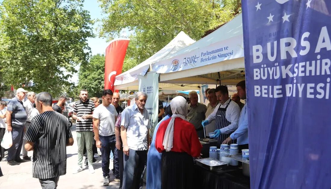 Yenişehir’de düzenlenen aşure etkinliği, yoğun ilgiyle karşılandı. Güzel anlar ve