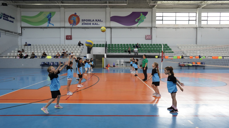 Yıldırım Belediyesi Yaz Spor Okulları Açıldı