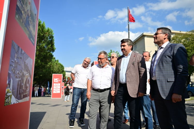Yıldırım'da 15 Temmuz Fotoğraf Sergisi Açıldı