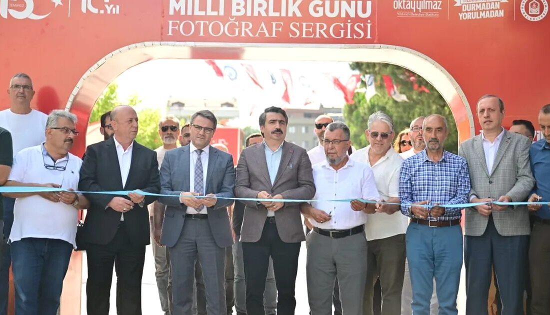 Yıldırım'da 15 Temmuz Fotoğraf Sergisi açıldı. Milli birlik ve beraberliği