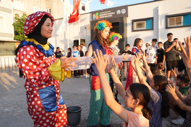 Yıldırım'da Geleneksel Çocuk Şenlikleri Sürüyor