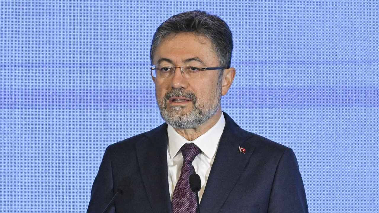 Tüm ekiplerimiz sahadadır ve yangın çıkmasını önlemek adına çalışmalarını sürdürmektedir.