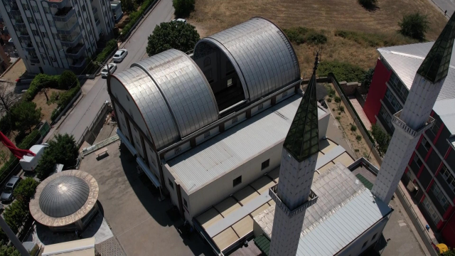 Bursa Beşevler Safa Camii’nin dikkat çeken özelliği