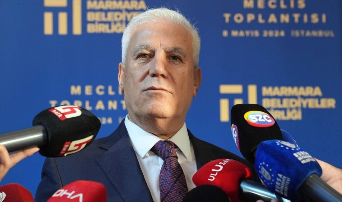 Bursa Büyükşehir Belediye Başkanı Bozbey'in istifasıyla ilgili gelişmeler ve detaylar,