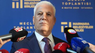 Bursa Büyükşehir Belediye Başkanı Bozbey'in istifasıyla ilgili gelişmeler ve detaylar,