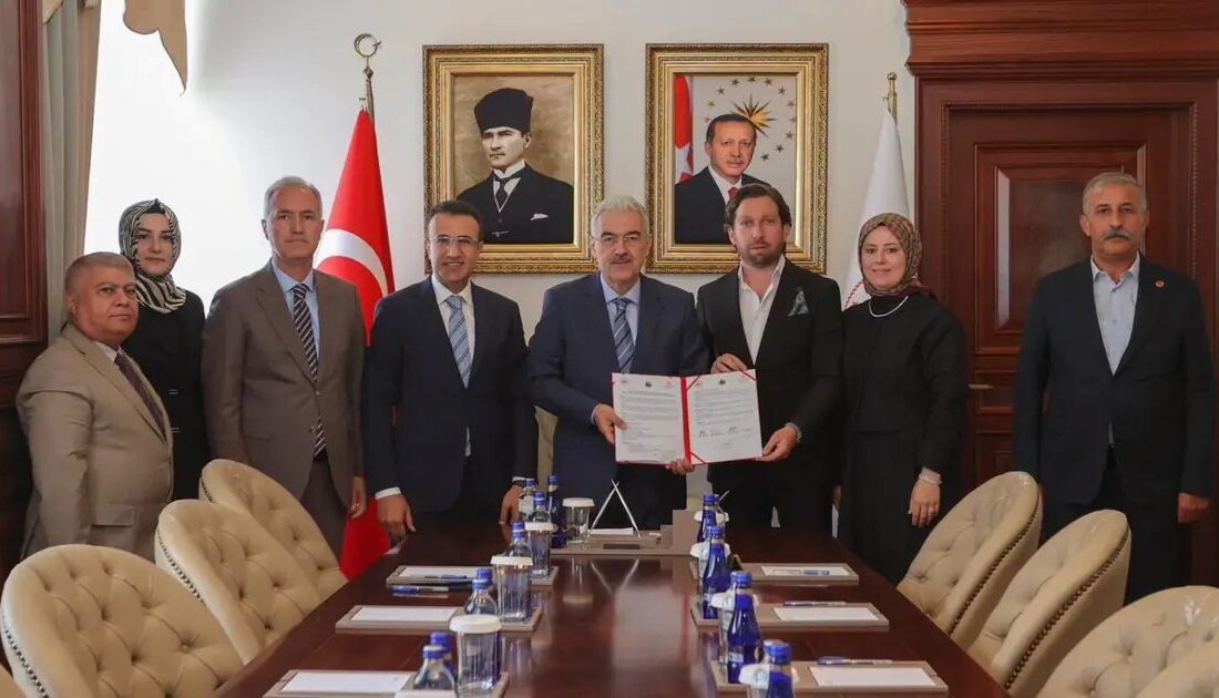 Bursa İnegöl’de sağlık yatırımlarında önemli gelişmeler yaşanıyor. Kaliteli sağlık hizmetlerine
