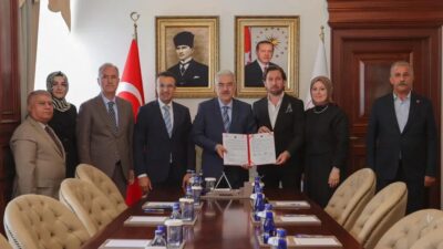 Bursa İnegöl’de sağlık yatırımlarında önemli gelişmeler yaşanıyor. Kaliteli sağlık hizmetlerine