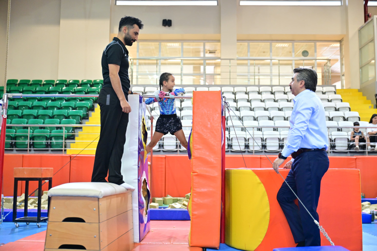 Bursa Yıldırım'da Yaz Spor Okulları Devam Ediyor