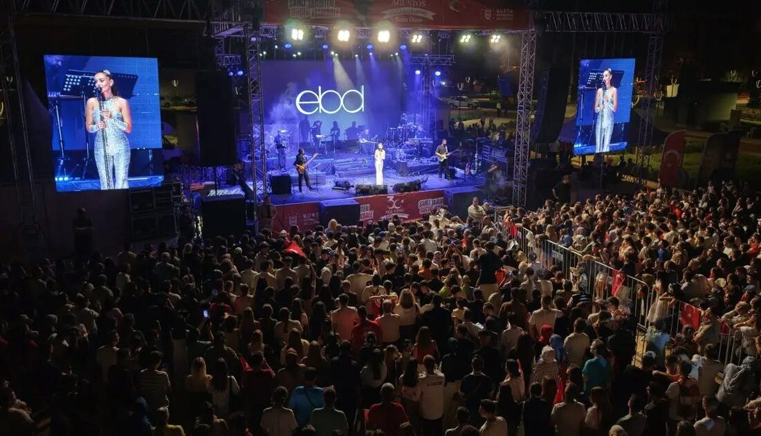 Bursa'da 30 Ağustos Zafer Bayramı'nın anlam ve önemini yansıtan anılar
