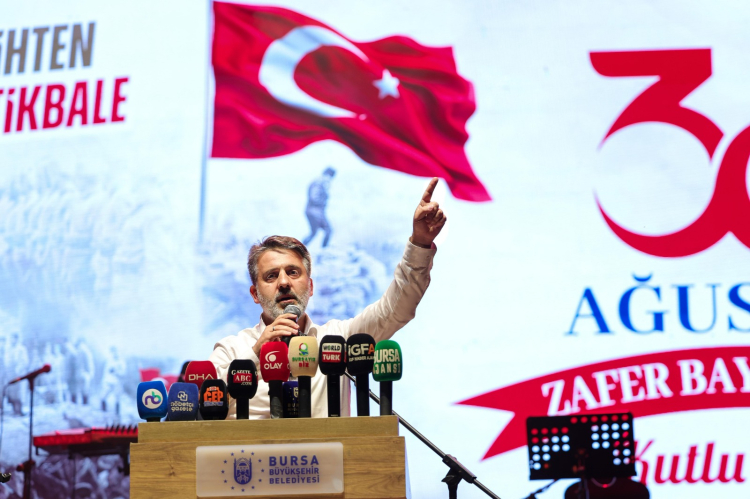Bursa'da 30 Ağustos Zafer Anısı