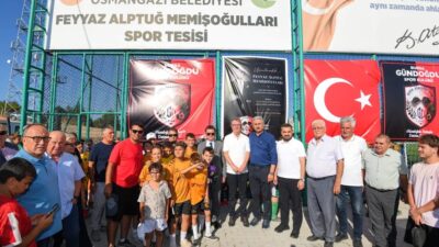 Bursa'da düzenlenen amatör futbol turnuvası futbol tutkunlarını bir araya getirerek