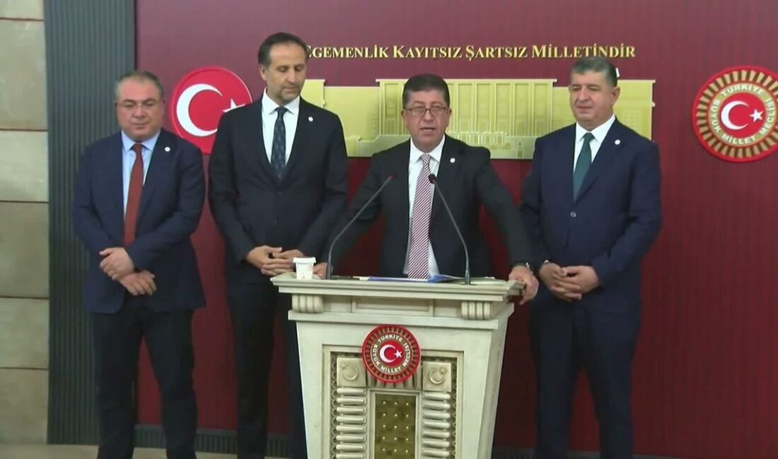 Bursa'da Belediye Başkanları istifa kriziyle ilgili detaylı ve resmi bilgiler.