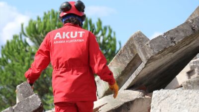 Bursa'da çevre temizliği seferberliğiyle şehir genelinde hijyen ve sürdürülebilirlik ön
