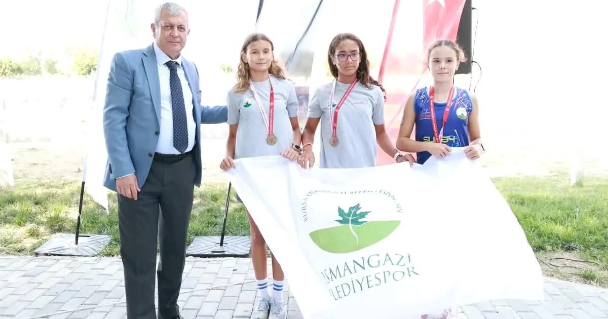 Bursa'da düzenlenen duatlon yarışları ile spor tutkunlarına heyecan dolu anlar