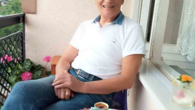 Bursa'nın efsanevi futbolcusu Haluk Erdem'in vefat haberini öğrenmiş bulunuyoruz. Anısı