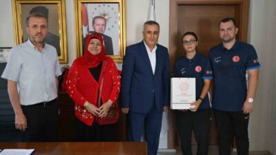 Bursa'da genç okçu Avrupa şampiyonu oldu. Başarılarının devamını diler, gururumuzu