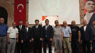 Bursa'da gençlere yönelik mentörlük programı başarılı bir şekilde devam ediyor,