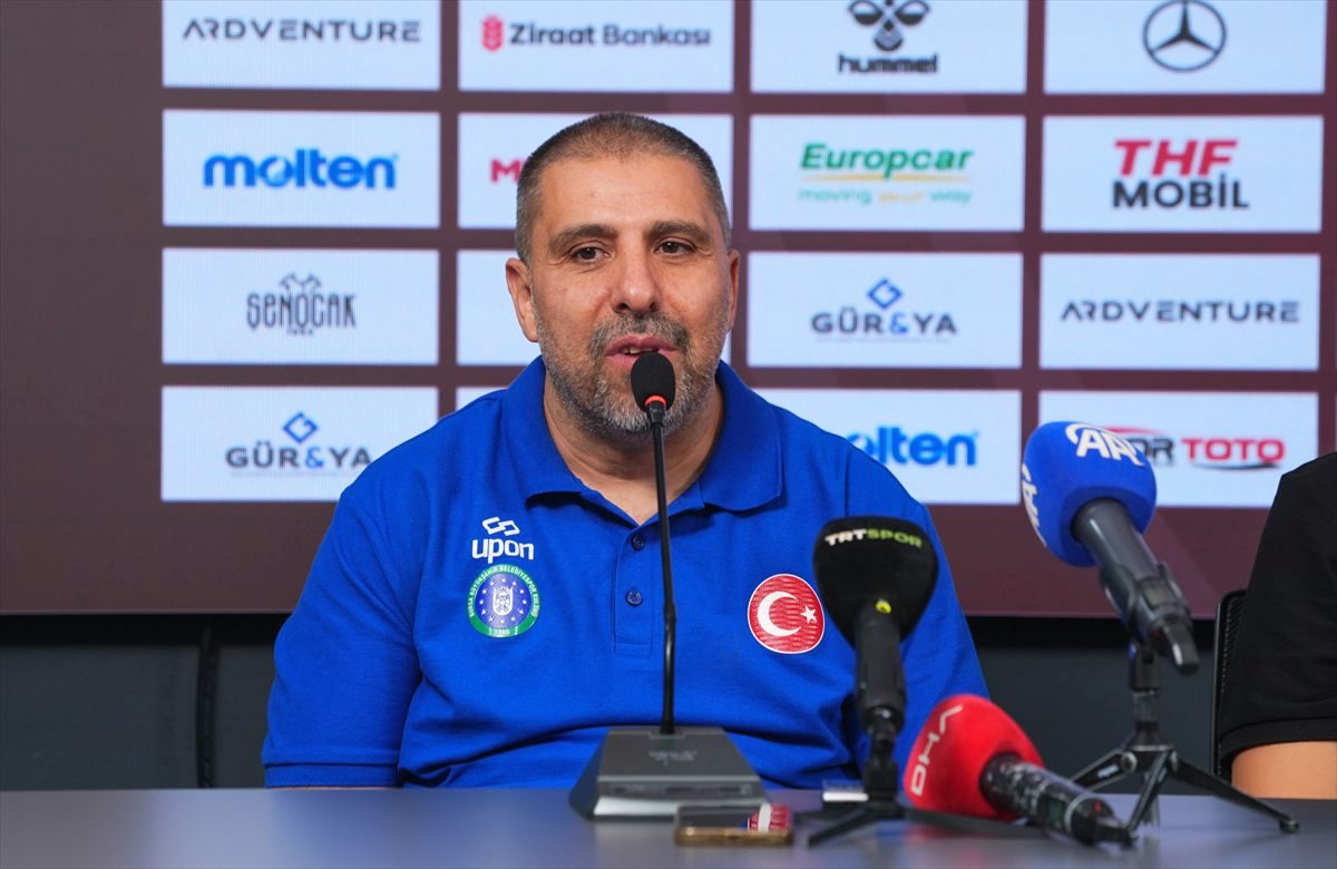 Bursa'da hentbol kupası heyecanı başladı. Gelişmeleri ve finalistleri kaçırmayın. Ayrıntılar