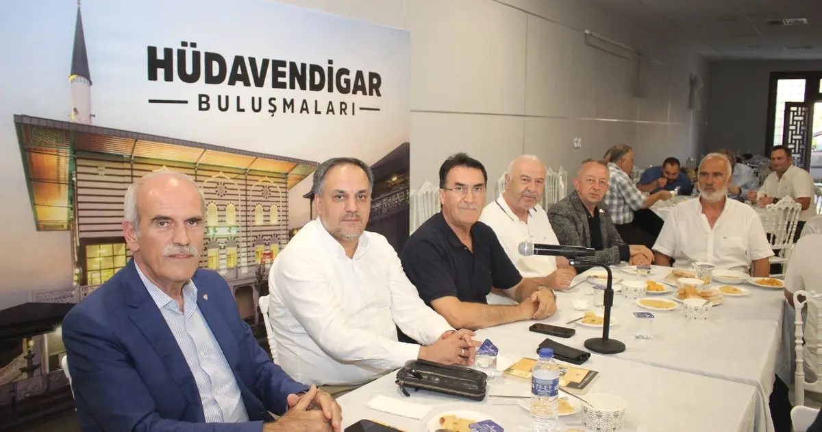 Bursa'da düzenlenen Hüdavendigar Buluşmaları etkinliği, kültürel mirasımızın yaşatılması ve paylaşılması