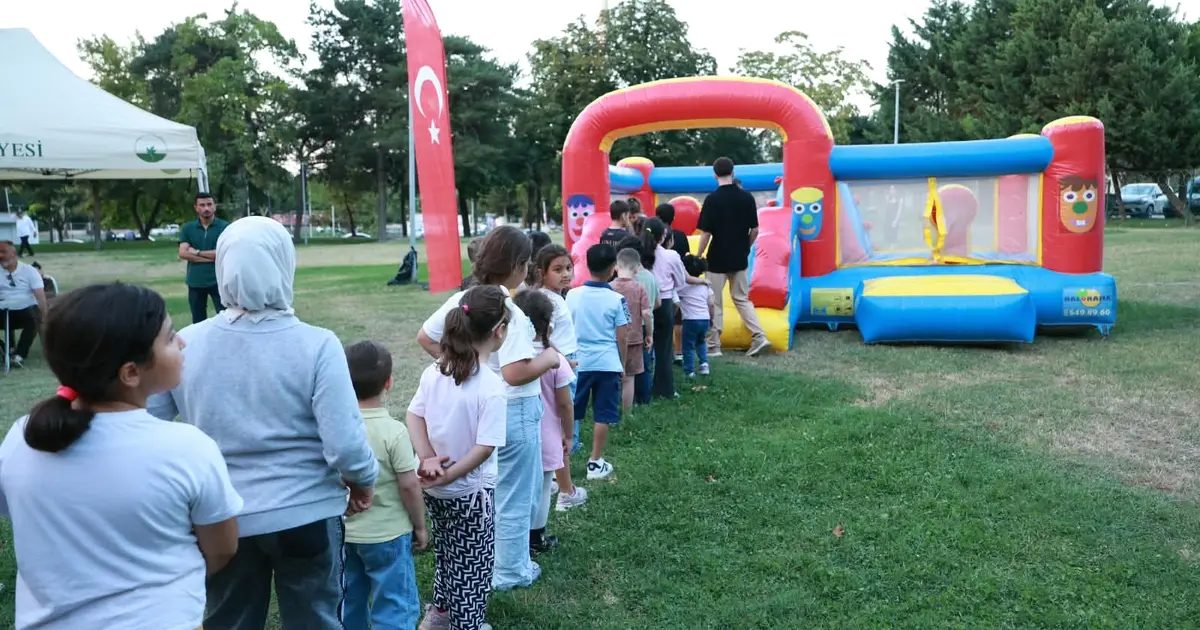 Bursa'da düzenlenen mahalle şenlikleri ile kültürel etkinlikler ve gelenekler coşku