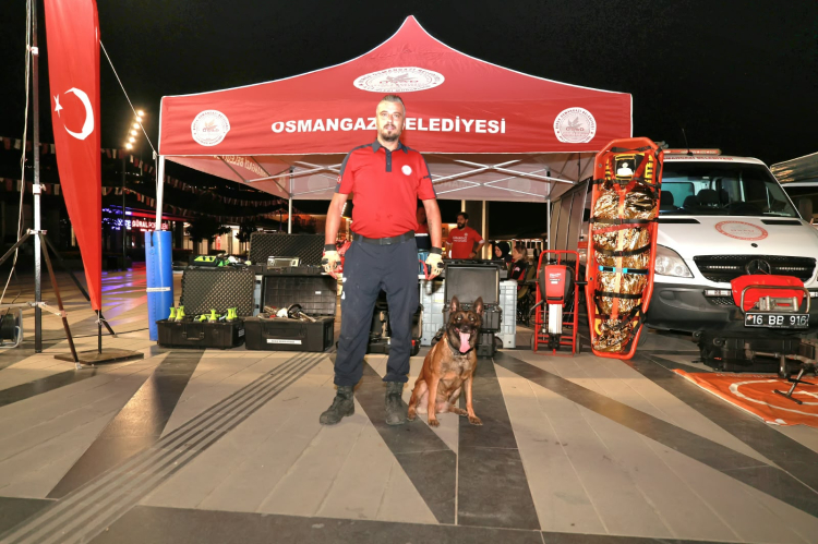 Bursa'da Marmara Depremi Anma Töreni
