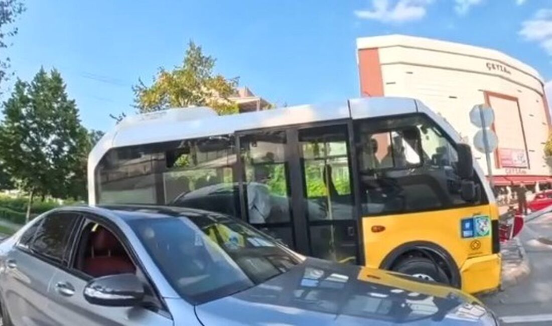 Bursa'da gerçekleşen olayda, bir minibüs elektrik direğine çarptı. Olayın detayları