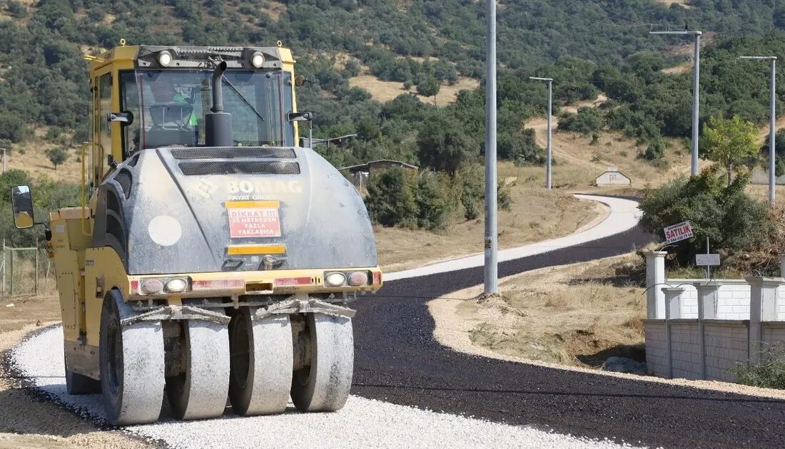 Bursa'da ulaşım ağında gerçekleştirilen yenilemelerle şehirdeki ulaşım altyapısı güçlendirilerek vatandaşların