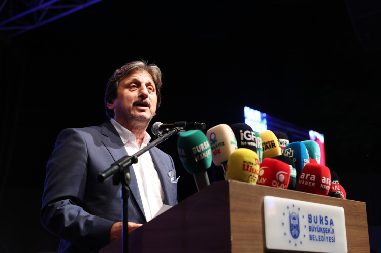 Bursa'da Uluslararaş Festivale Renkli Final