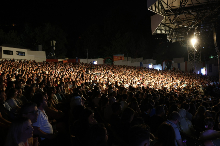 Bursa'da Uluslararaş Festivale Renkli Final