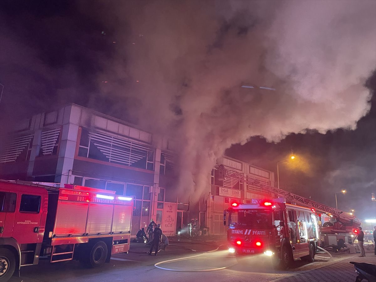 Bursa'da yaşanan yangın paniğine ilişkin detaylar, olayın nedenleri ve alınan