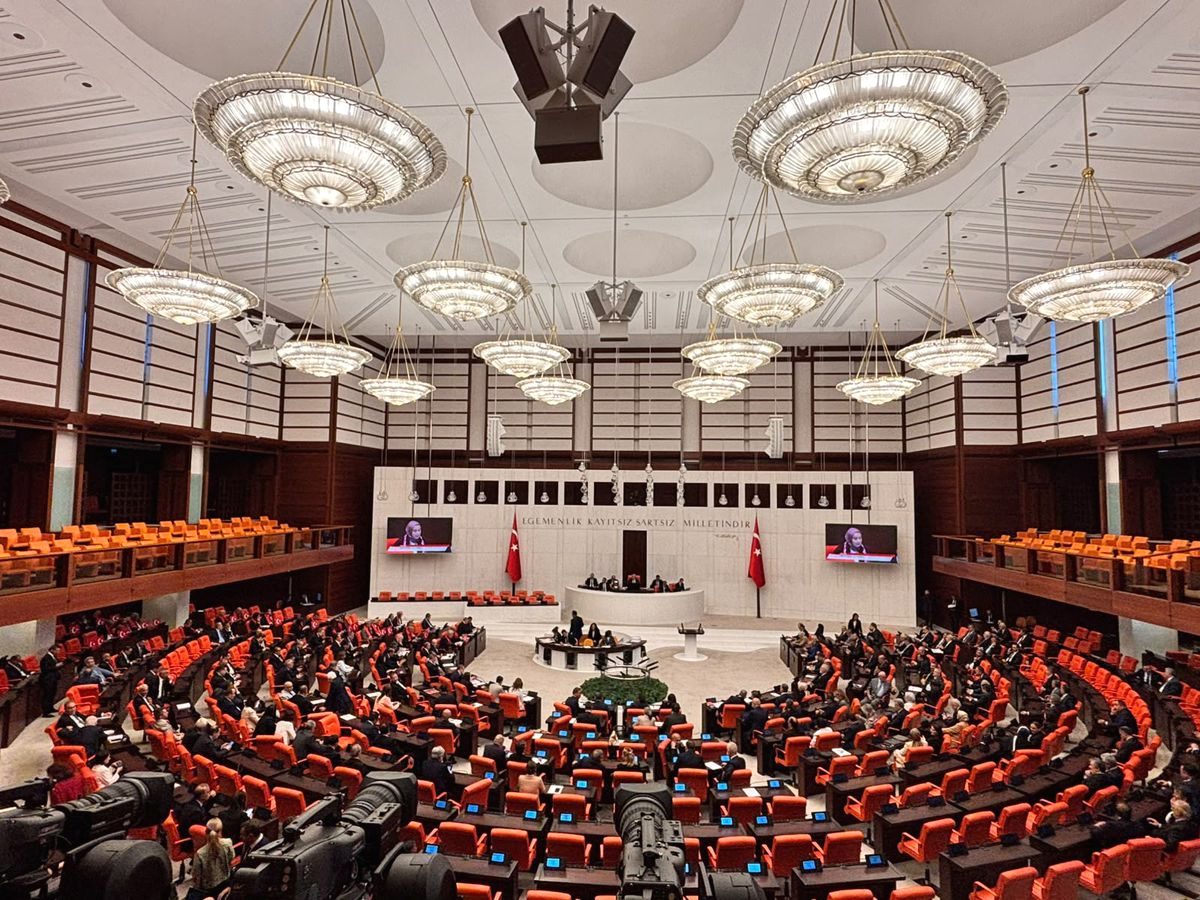 Bursa'da yüksek ses şikayetleri için çözüm önerileri ve iletişim bilgileri.