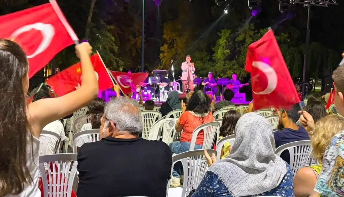 Bursa'da Zafer Haftası etkinlikleri başladı. Törenler ve kutlamalarla dolu bu