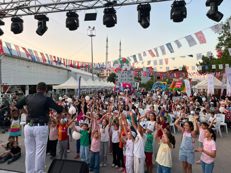 Bursa’nın Fethinin 700. Yılında İlçe Şenlikleri