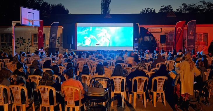 Bursa Büyükşehir Belediyesi, mevsimlik tarım işçileri ve ailelerinin ihtiyaçlarının yerinde