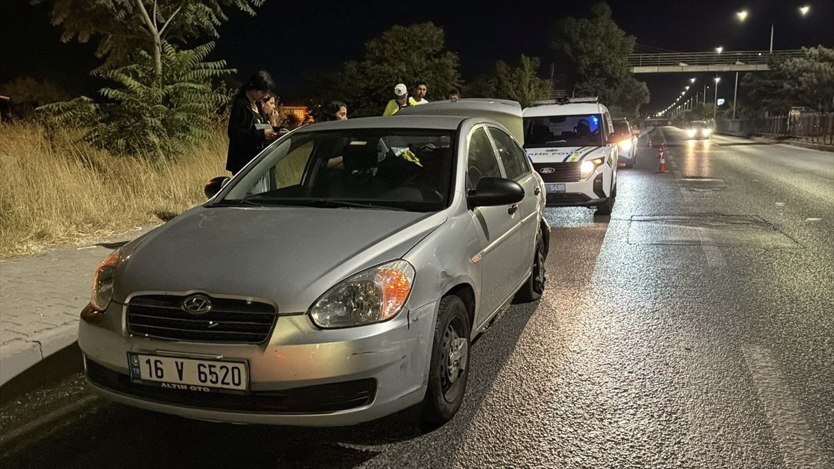 Eskişehir'de meydana gelen trafik kazasında 1 kişi yaralandı. Olayla ilgili