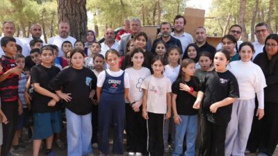 Gürsu'da gerçekleştirilen yaz tatili etkinliği, katılımcıların coşkulu katılımıyla başarıyla tamamlandı.