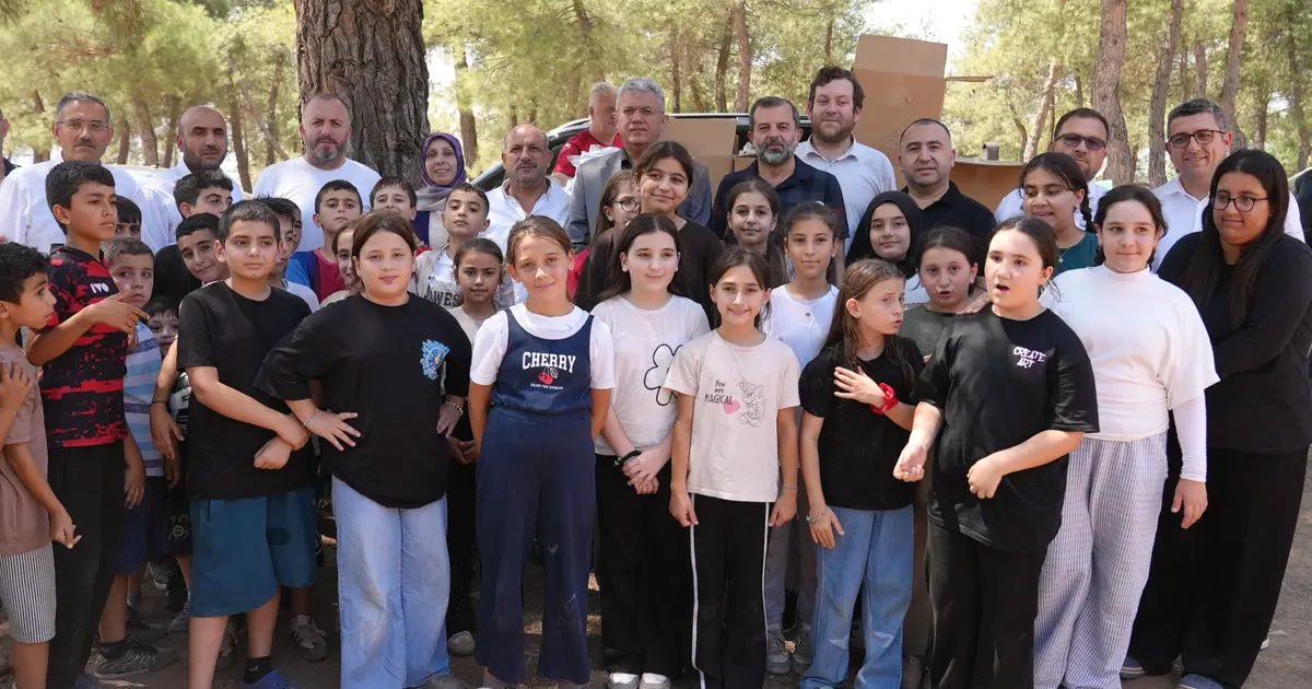 Gürsu'da gerçekleştirilen yaz tatili etkinliği, katılımcıların coşkulu katılımıyla başarıyla tamamlandı.