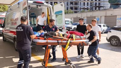 İnegöl'de meydana gelen traktör kazasında 15 yaşındaki genç ağır yaralandı.